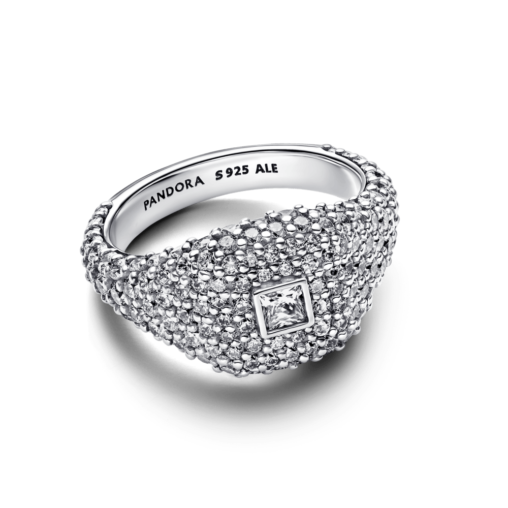 Anillo de Cocktail Cuadrado en Pavé
