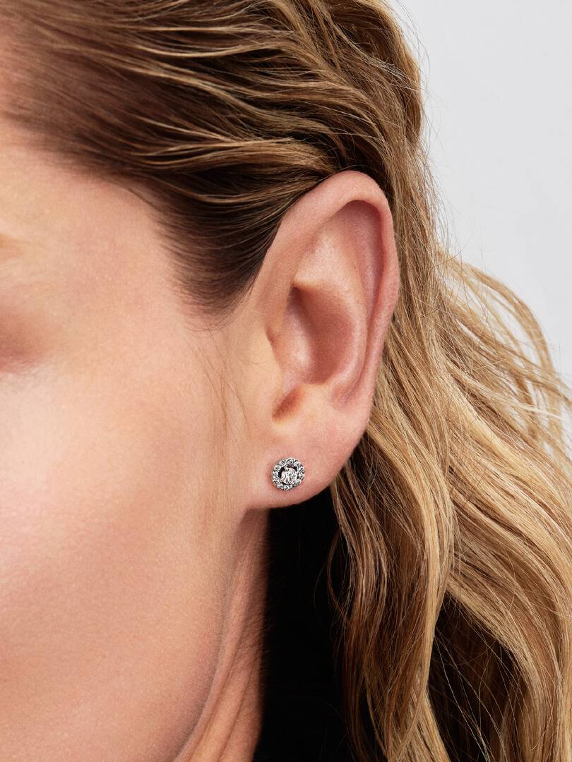 Pendientes de Botón Halo Redondo en Pavé