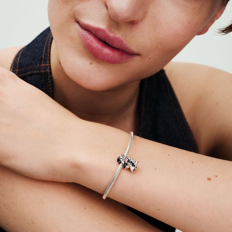 Charm Cruella de Vil Villanos de Disney